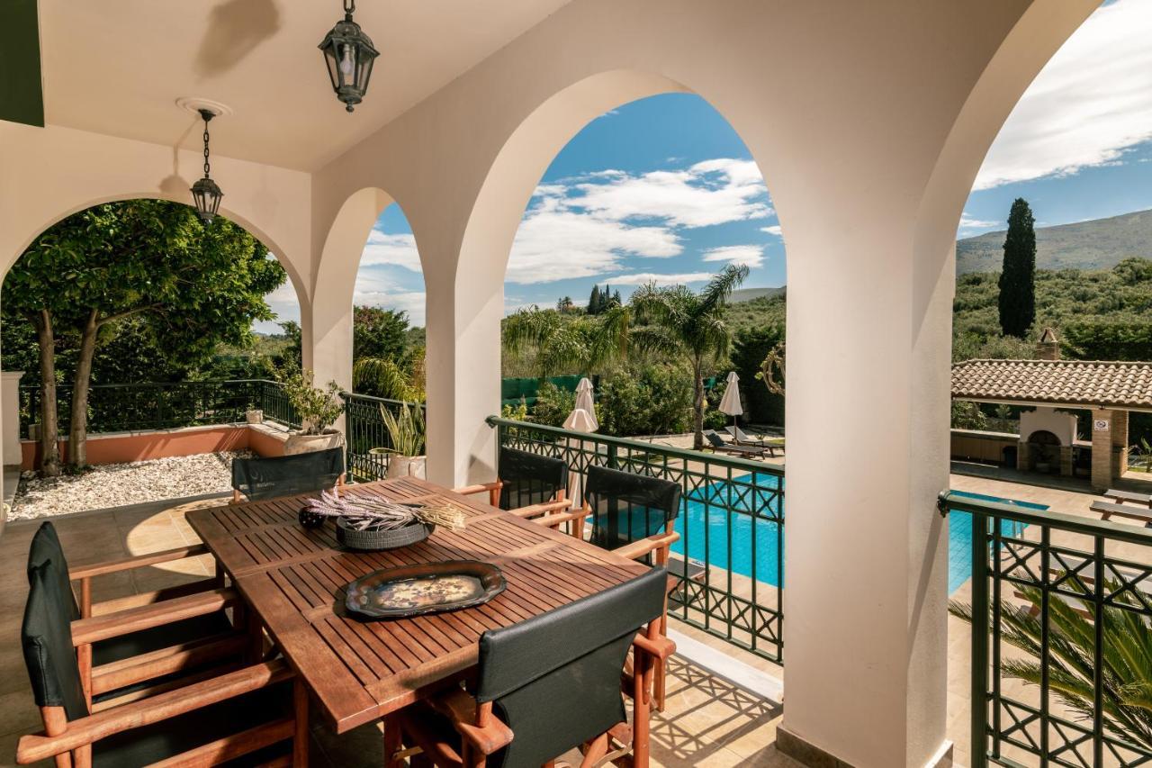 Amalthia Villa Mouzakion  Exterior photo